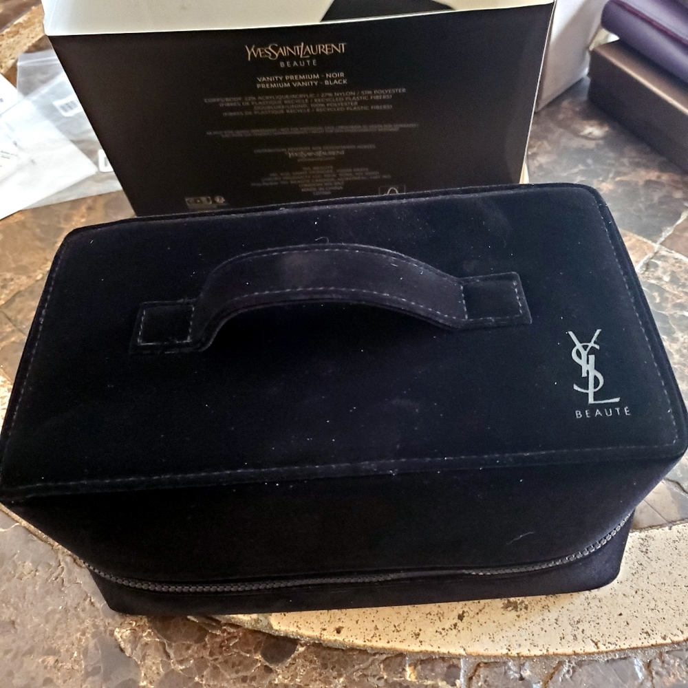 Ysl Yves Saint Laurent  premium zipper  vanity makeup case black noir New in box - Picture 6 of 10